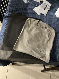 Essentials Size Xs Fits Like A Small