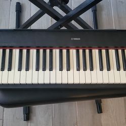 Yamaha Keyboard 