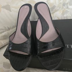 Kenneth Cole Heels