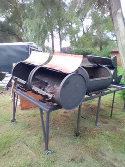 A five station BBQ Grill