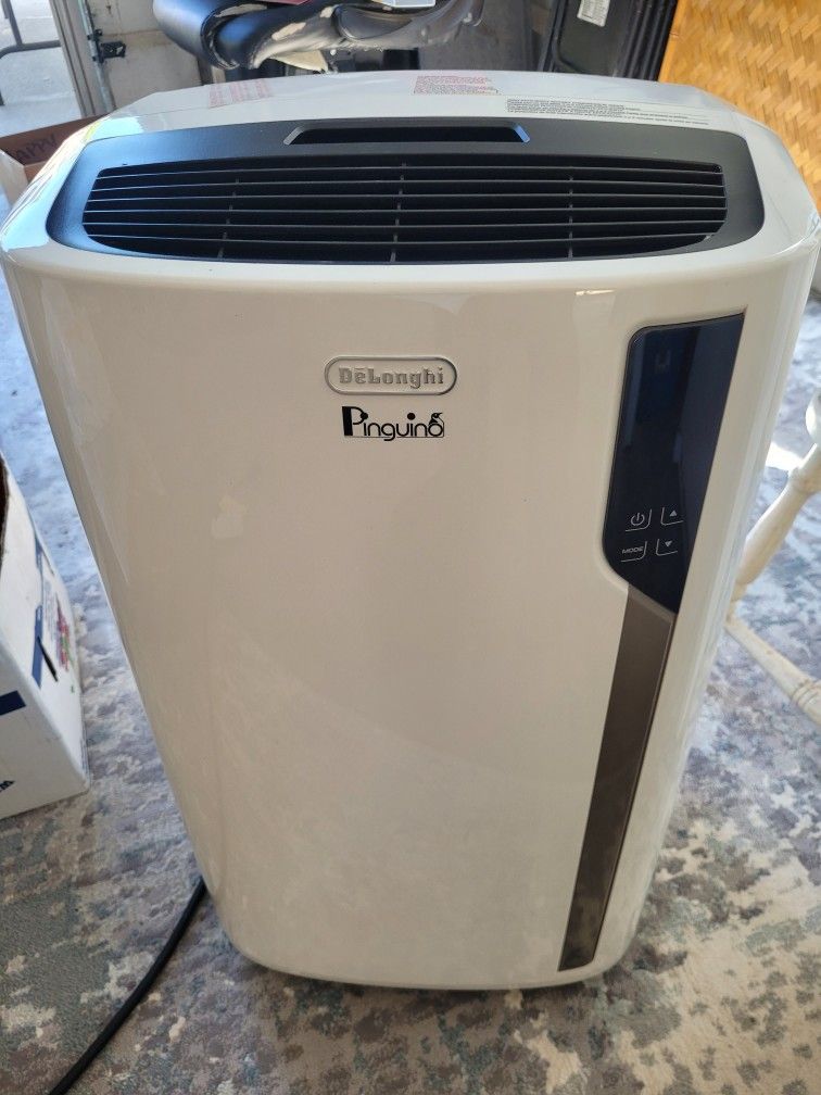 DeLonghi Portable Air Conditioner