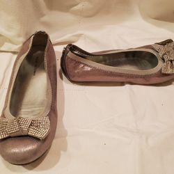 Stuart Weizman Pewter Flats, Girls Size 1