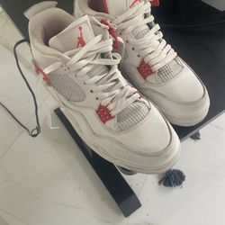 Nike Air Jordan 4s 