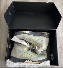 Air Jordan 5 Retro - M 9.5