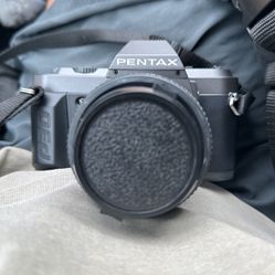 Pentax P30T 35mm Film SLR Camera + 35-80mm Lens + Batteries WORKING