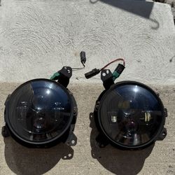 Jeep JL/JT Raxiom LED Headlights