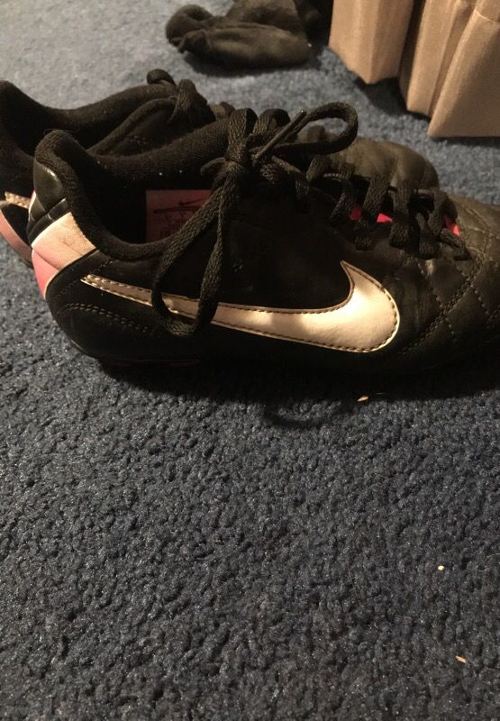 Nike soccor shoes