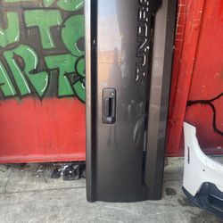 2014 2020 Toyota Tundra Tailgate With Camera Oem 