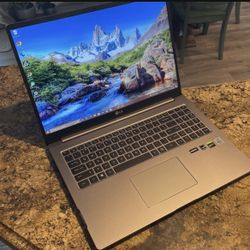 LG Laptop