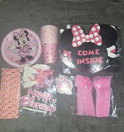 Minnie Mouse Party Supplies