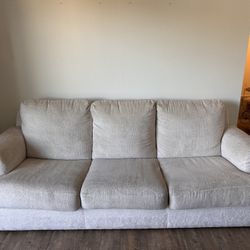 Ashley furniture cream Karinne Sofa - MUST GO TODAY MAKE ME AN OFFER 
