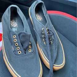 Vans - Authentic (Black/Rubber) w/ Gold Rings Size 12