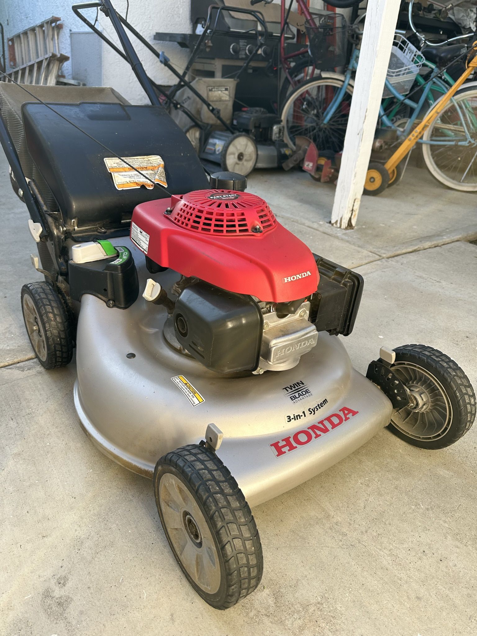 Lawnmower Honda HRR216 Lawn Mower