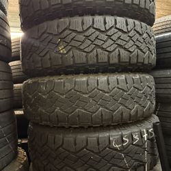 Vendo 255/75/R17 Goodyear Las 4 Llantas Por $190