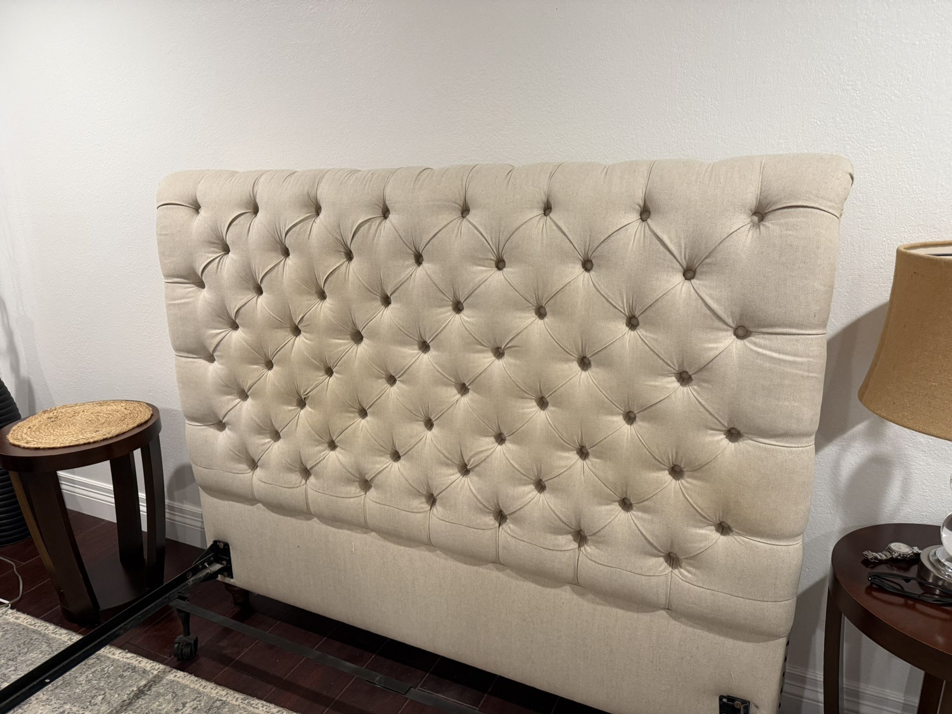 Free Free Free Pottery Barn Queen Size Headboard And Bedframe (Costa mesa)