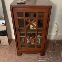  Accent Display Cabinets