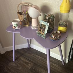 PURPLE BOW TABLE