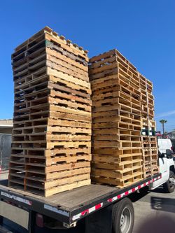 WOOD PALLETS  44s 45s 43s