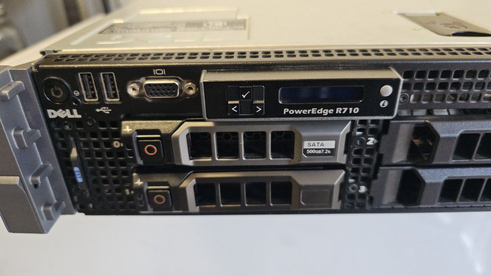 Dell R710 2U Poweredge enterprise grade server ready to use!

