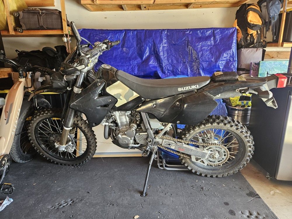 2023 Suzuki DR400S