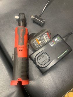 Snap on electric ratchet w/ battery and charger, like new