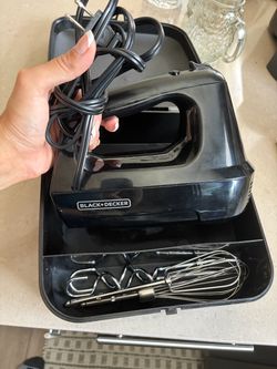 Black+Decker Hand Mixer with Storage Case