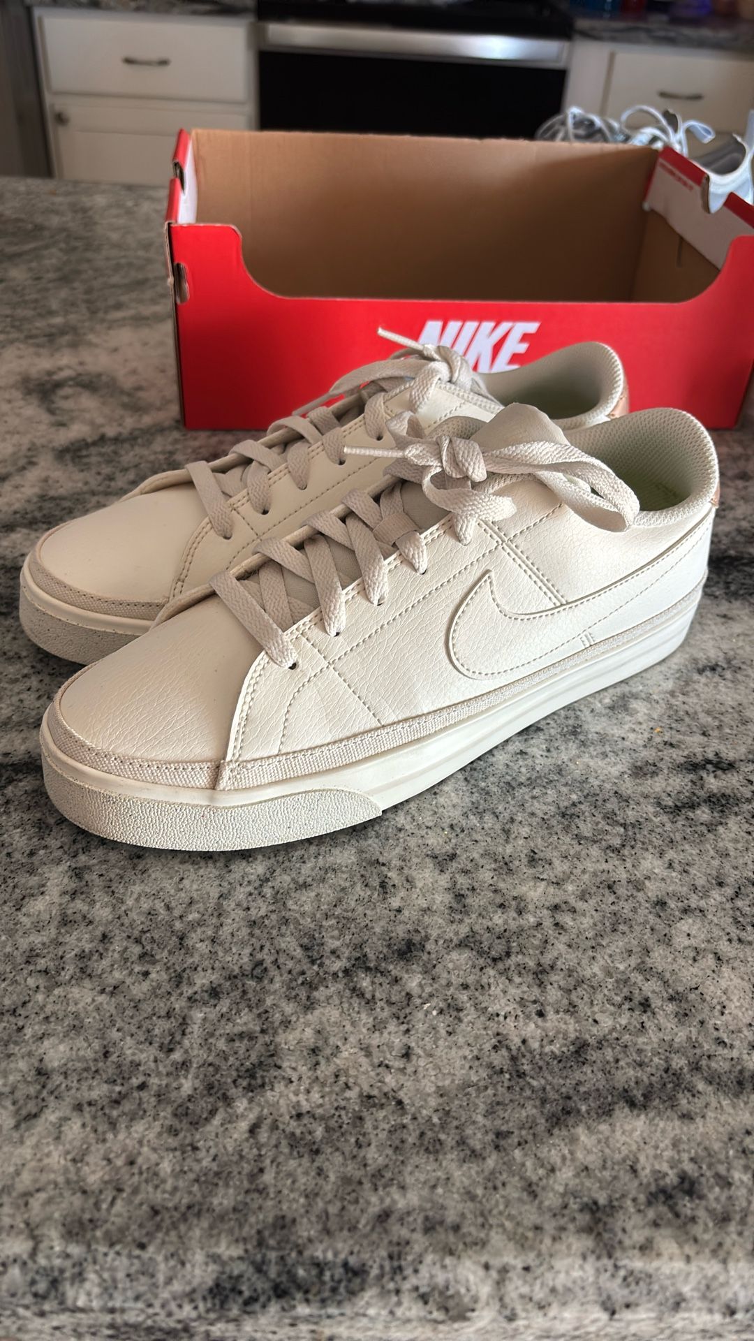 Nike