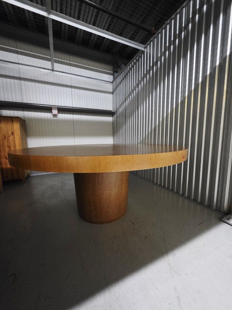 Circle Dining Table