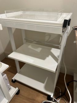 Esthetic treatment cart(3x)