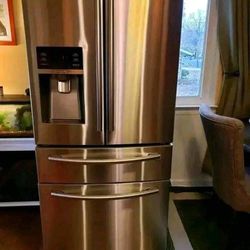 Samsung 23 cf Counter-Depth 4Door French Door Refrigerator