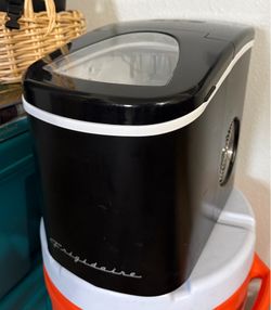 Frigidaire Countertop Ice Maker