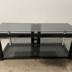 TV Table pickup required (Brookhaven)