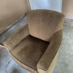 Swivel/Rocking Chair
