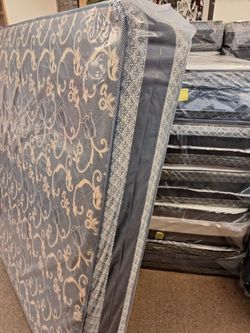 Fast Delivery Factory Direct Queen or King Double Pillow Top Mattress All Sizes Available