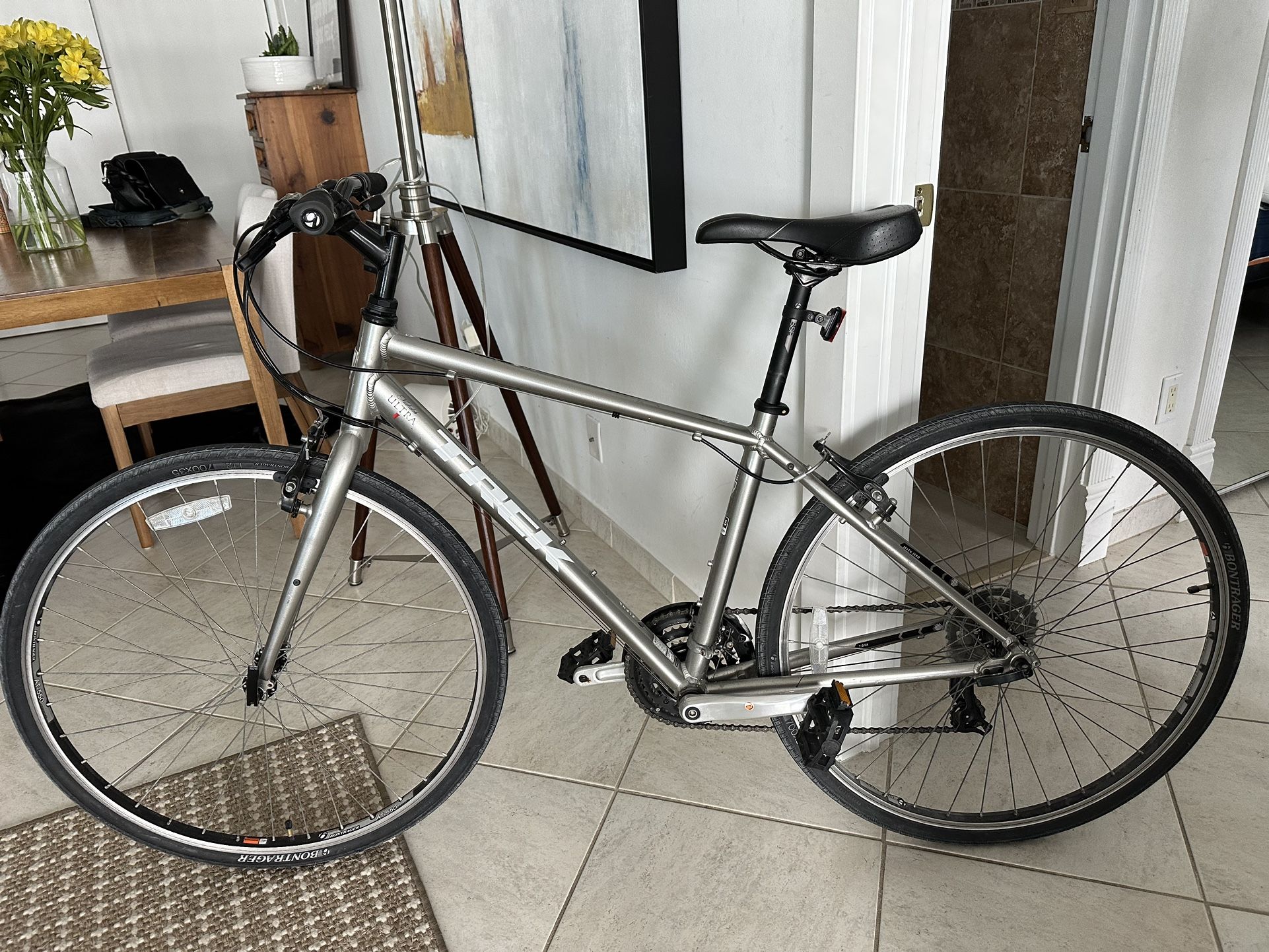 Trek 7.0 fx womens hybrid bike hot sale