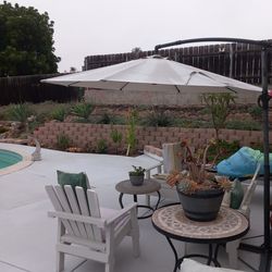 Outdoor umbrella