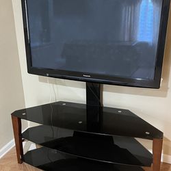 Panasonic 50 in TV with Stand