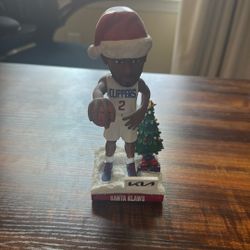 Kawhi Leonard Wobble ahead