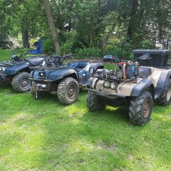 1999 And 2000 Suzuki King Quad 300. Three For The Price Of One!