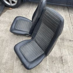1(contact info removed)  ORIGINAL FORD MUSTANG Front Seats