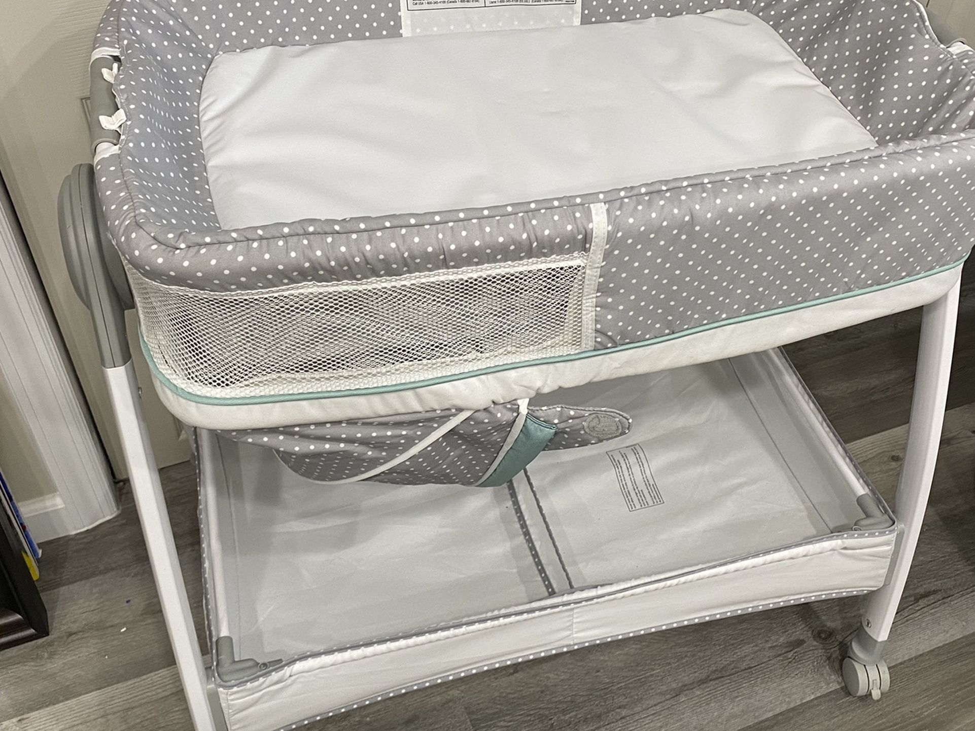 Graco Dream Suite Bassinet & Changer