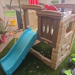 Step 2 slide and fort