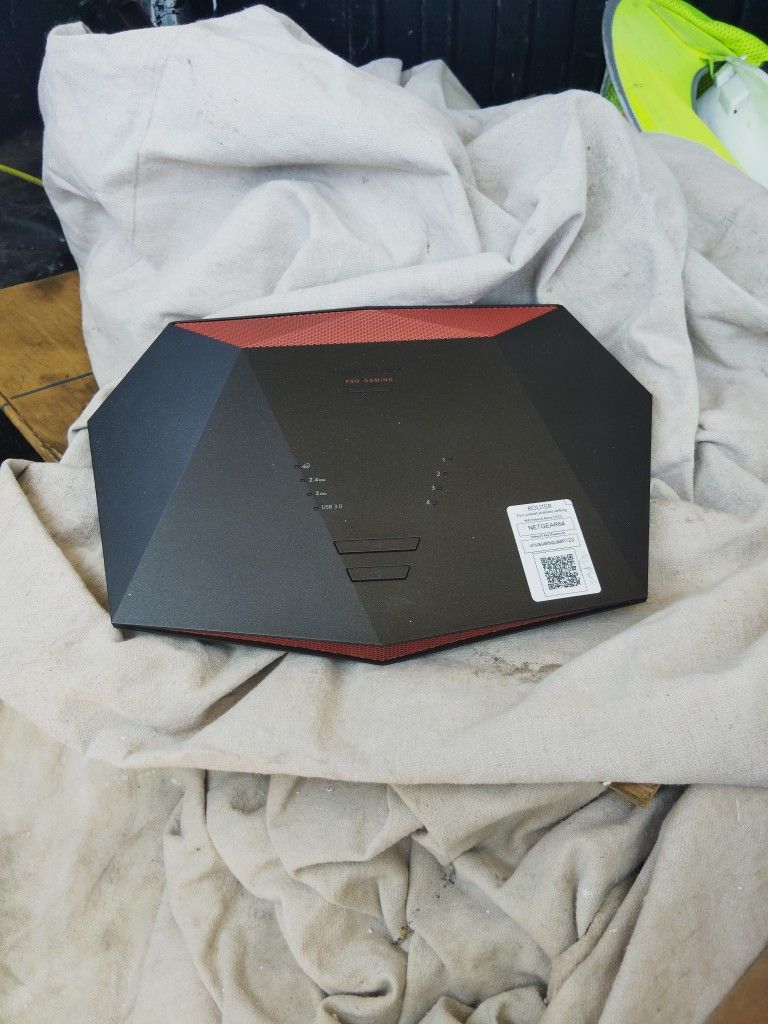 Nighthawk Router