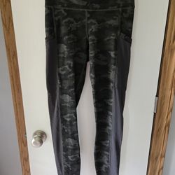 Fabletics Powerhold Leggings 