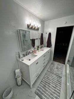Medicine cabinets (2)