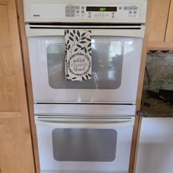 Double Oven W/cabinet