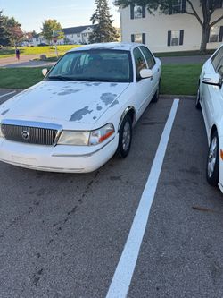 2004 Mercury Grand Marquis