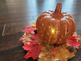 Light Up Orange Pumpkin/leaves Centerpiece 