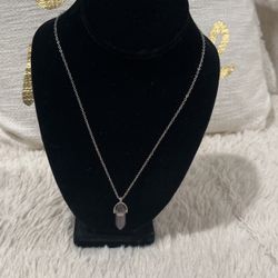 Purple quartz necklace