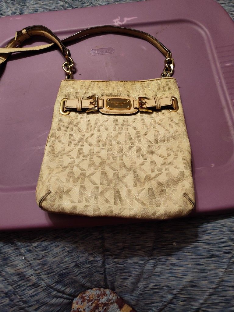 Michael Kors Crossbody Purse Vanilla